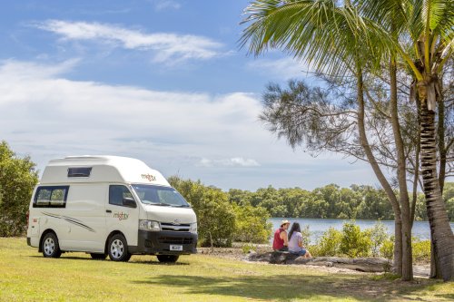 2 Berth HiLite image 2430