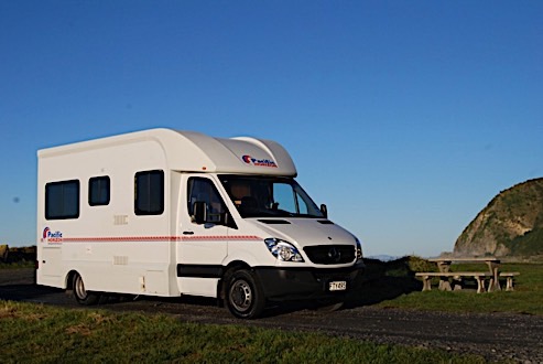 Pacific Horizon Gem 2berth Motorhome image 2153