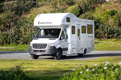 Pacific Horizon Sam Motorhome image 2430